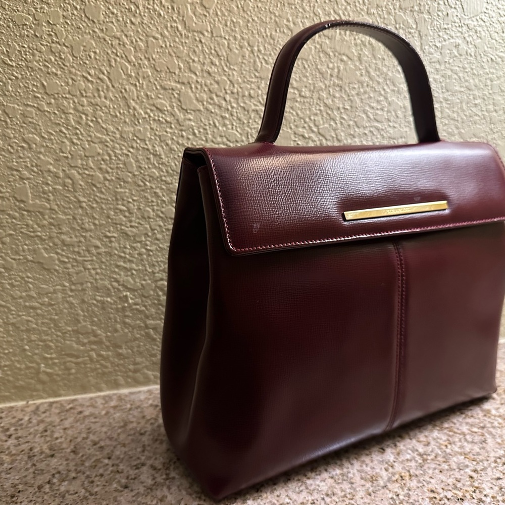 Beautiful designer Nina Ricci Bag - Picture 8 of 10